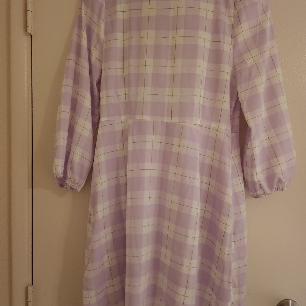 Dress - Picture 4 of 7